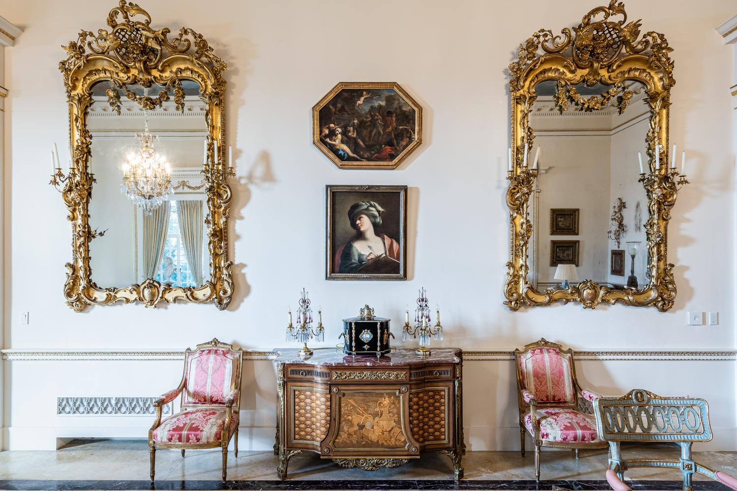 A Pair of Louis XVI Style Giltwood Fauteuils à la Reine