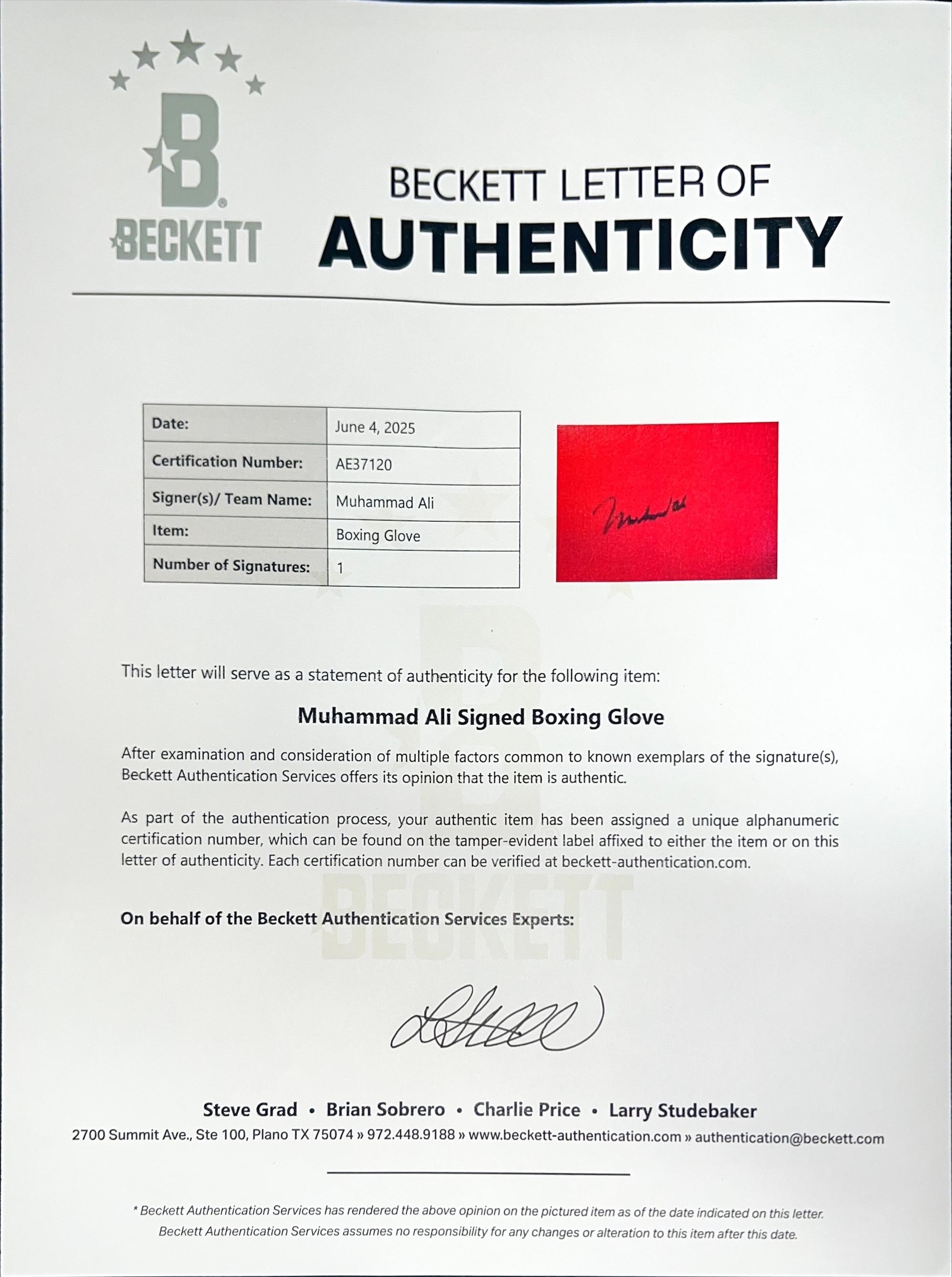 A Muhammad Ali Signed Autograph Boxing Glove (Beckett Authentication Services and Online Authentics)