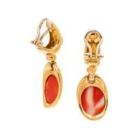 YELLOW GOLD AND CORAL EARCLIPS