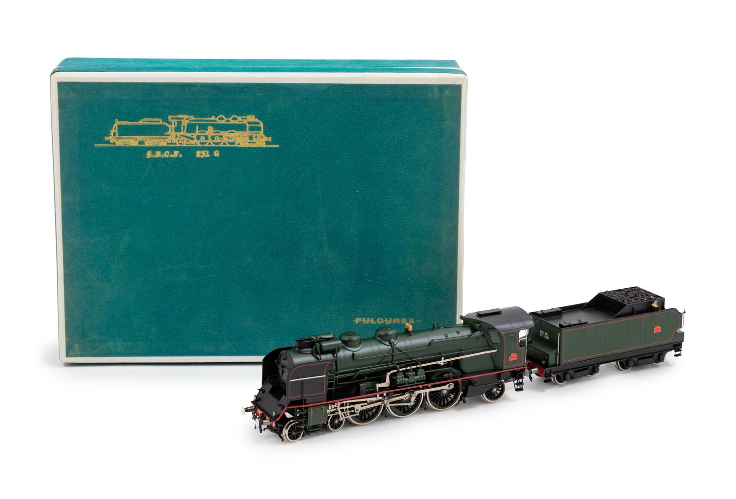A Factory Boxed Fulgurex Polychrome HO-Gauge S.N.C.F: 231G 4-6-2 Locomotive and Tender