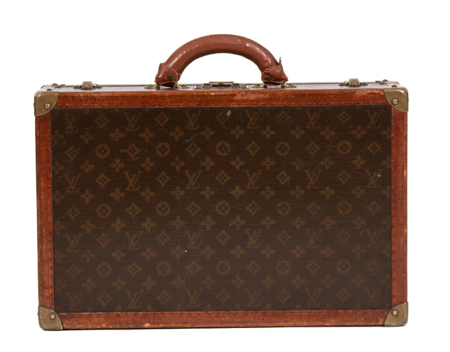 A Louis Vuitton Mahjong Set Height 5 3/4 x width 20 x depth 13 inches. — 20TH CENTURY