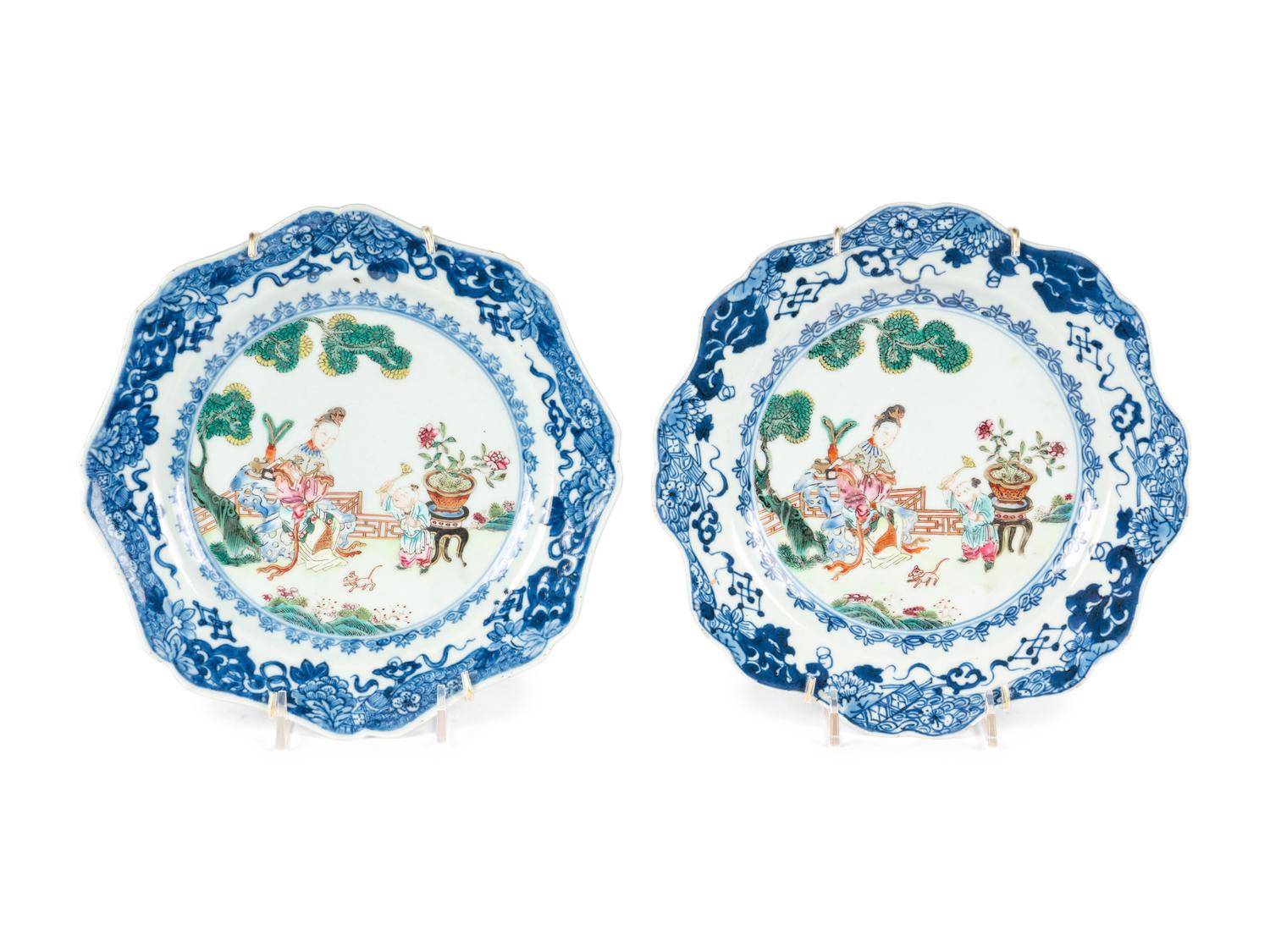 A Pair of Chinese Export Porcelain Plates