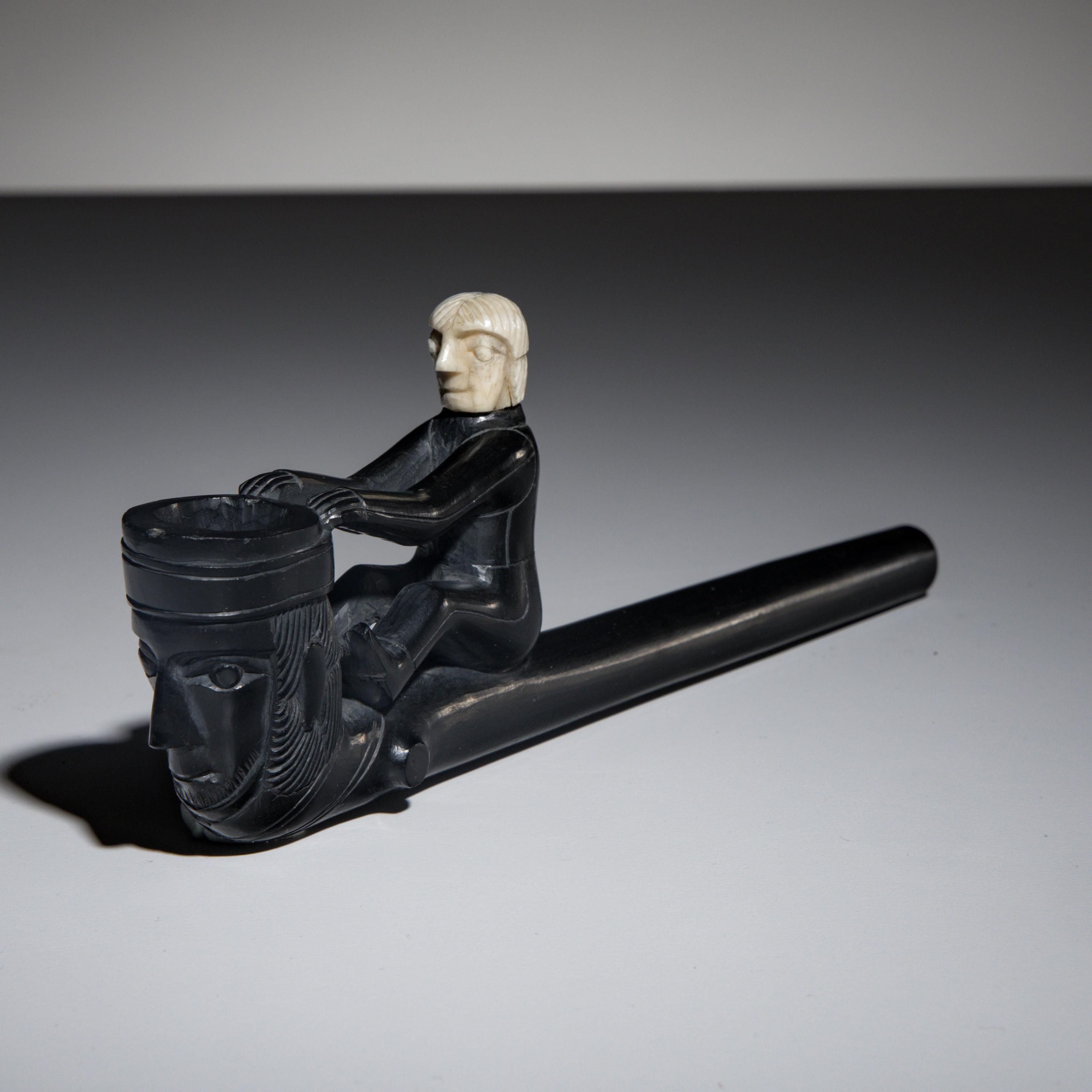 Haida Argillite Portrait Pipe