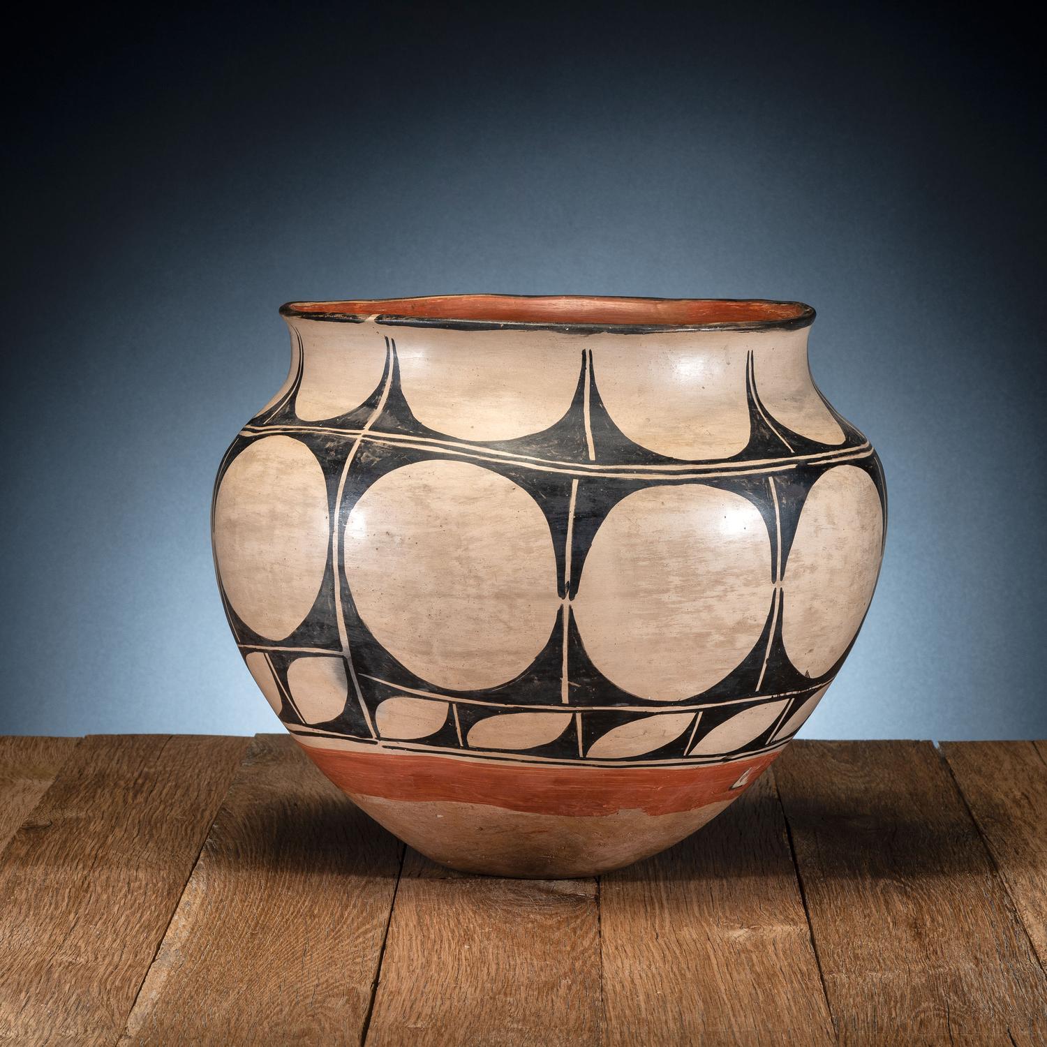 Kewa Pottery Storage Jar