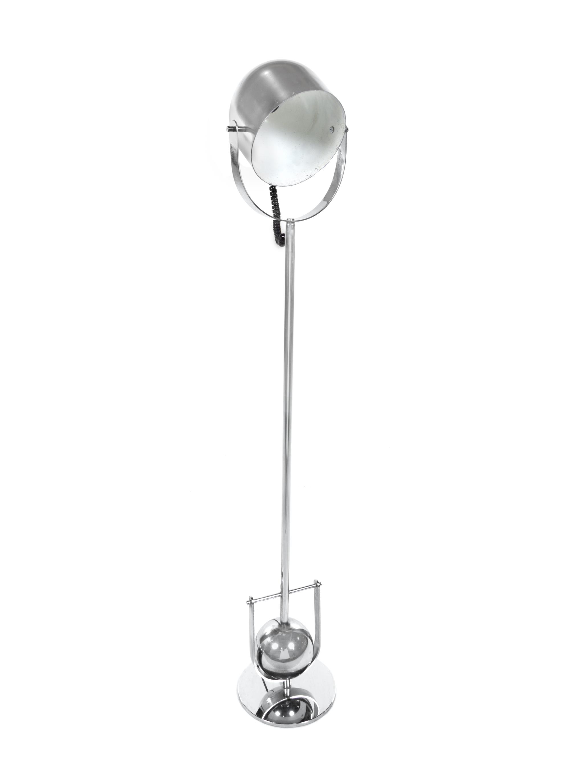 Airone Counterbalance Floor Lamp Knoll International