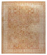 A Sultanabad Style Wool Rug