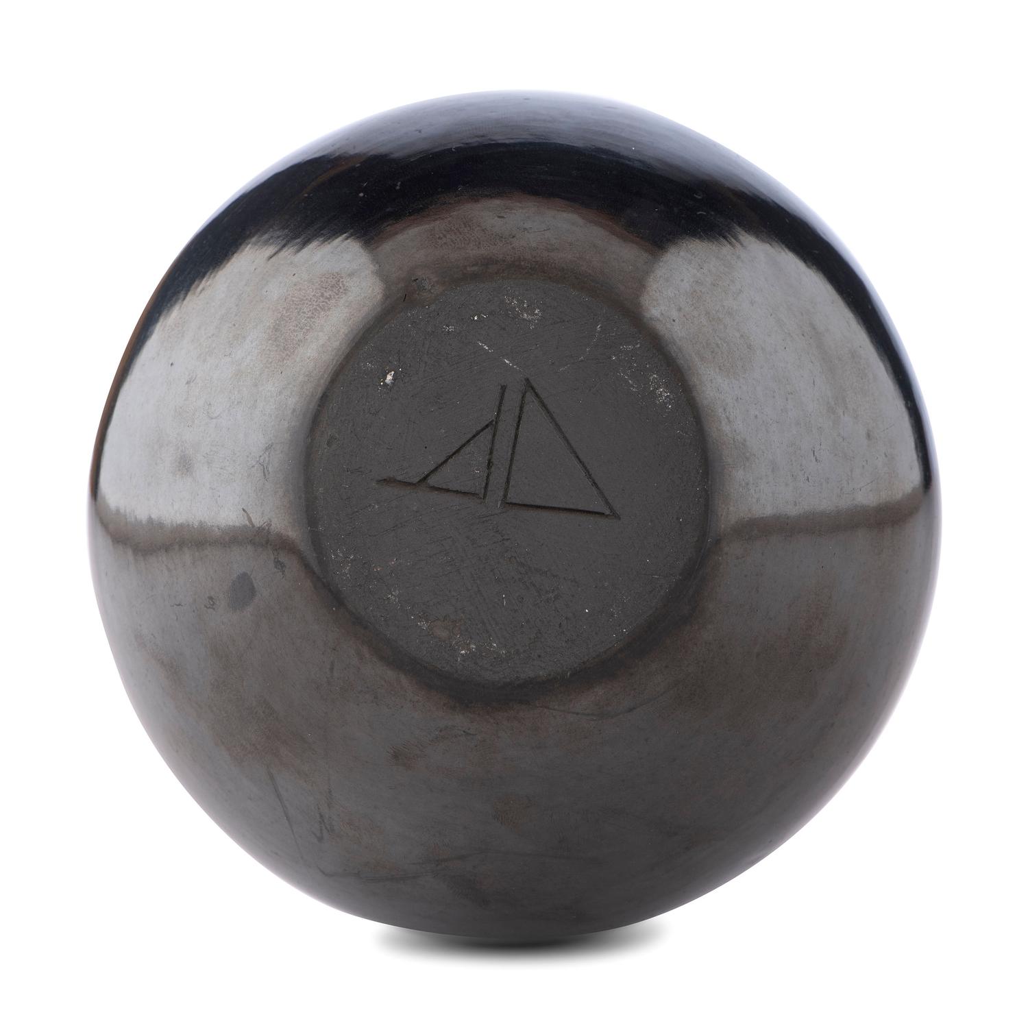 Black and Sienna Pottery Jar, with Gunmetal Finish