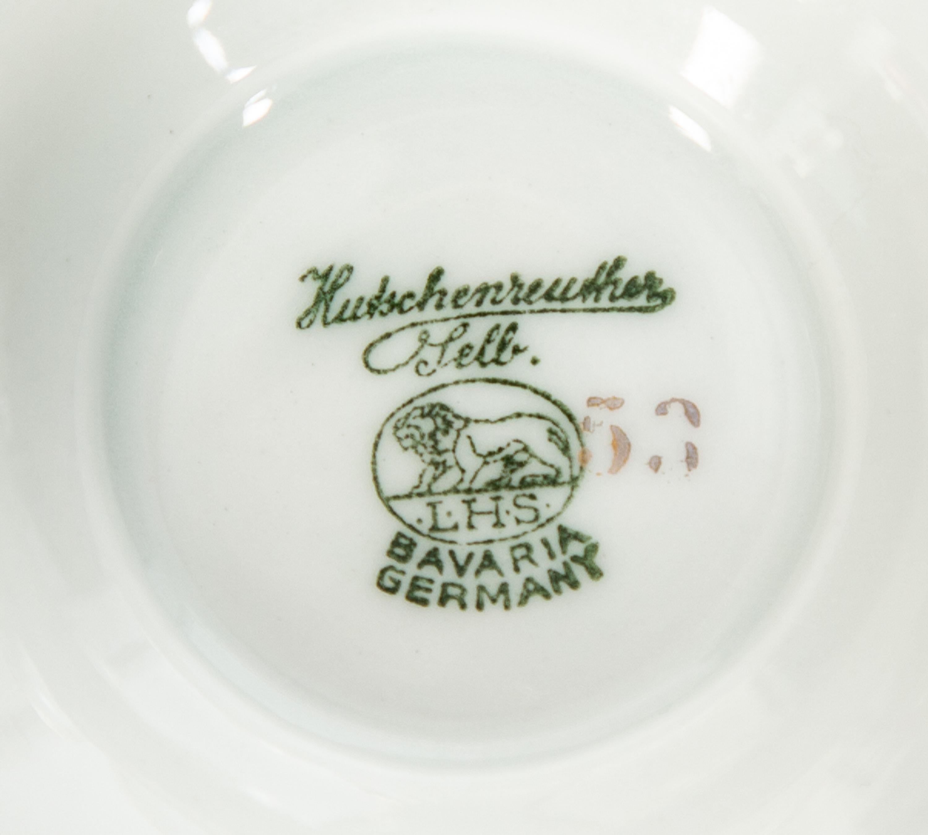 A Hutschenreuther Porcelain Brighton Dinner Service — 20th Century