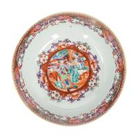 A Chinese Export Famille Rose Porcelain 'Mandarin' Punch Bowl