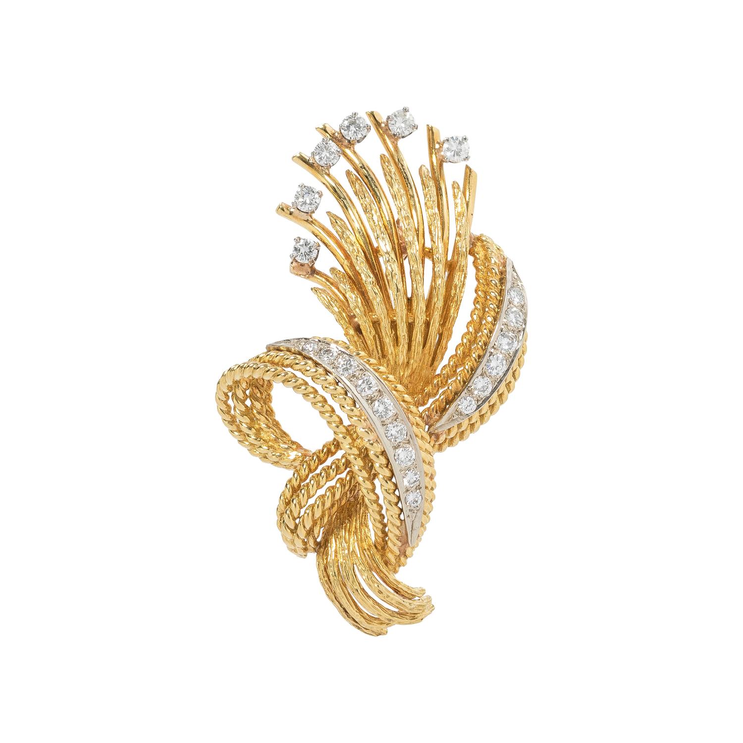 YELLOW GOLD AND DIAMOND BROOCH