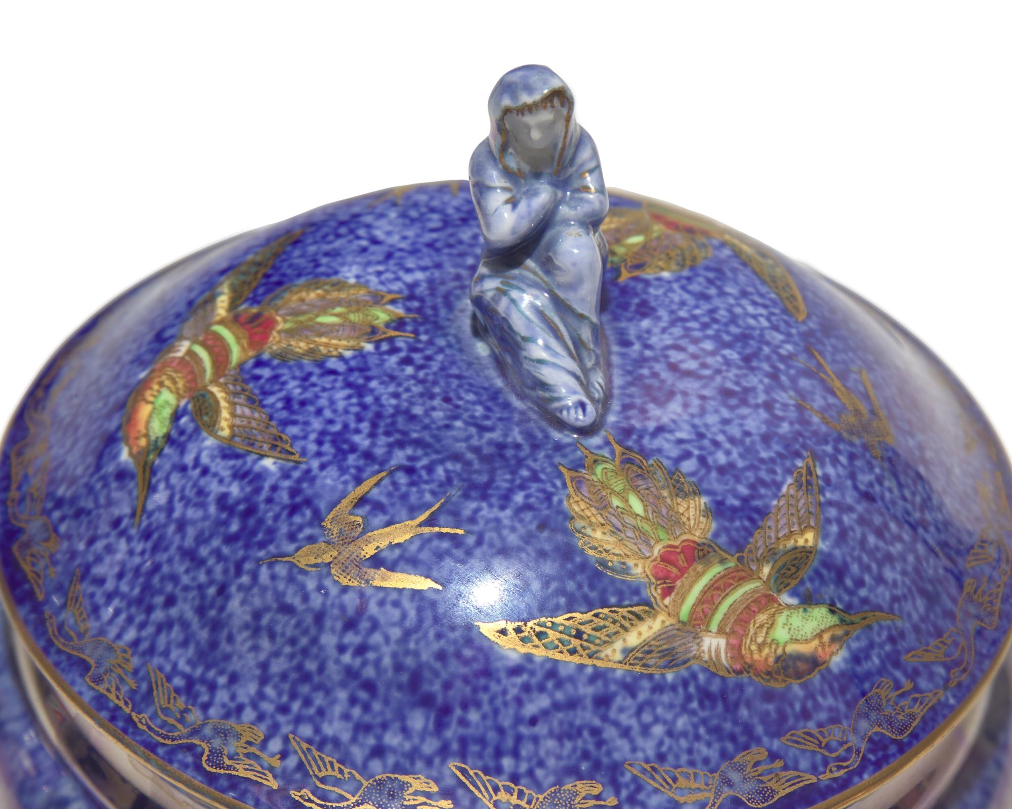 Four Wedgwood Hummingbird Lustre Table Articles