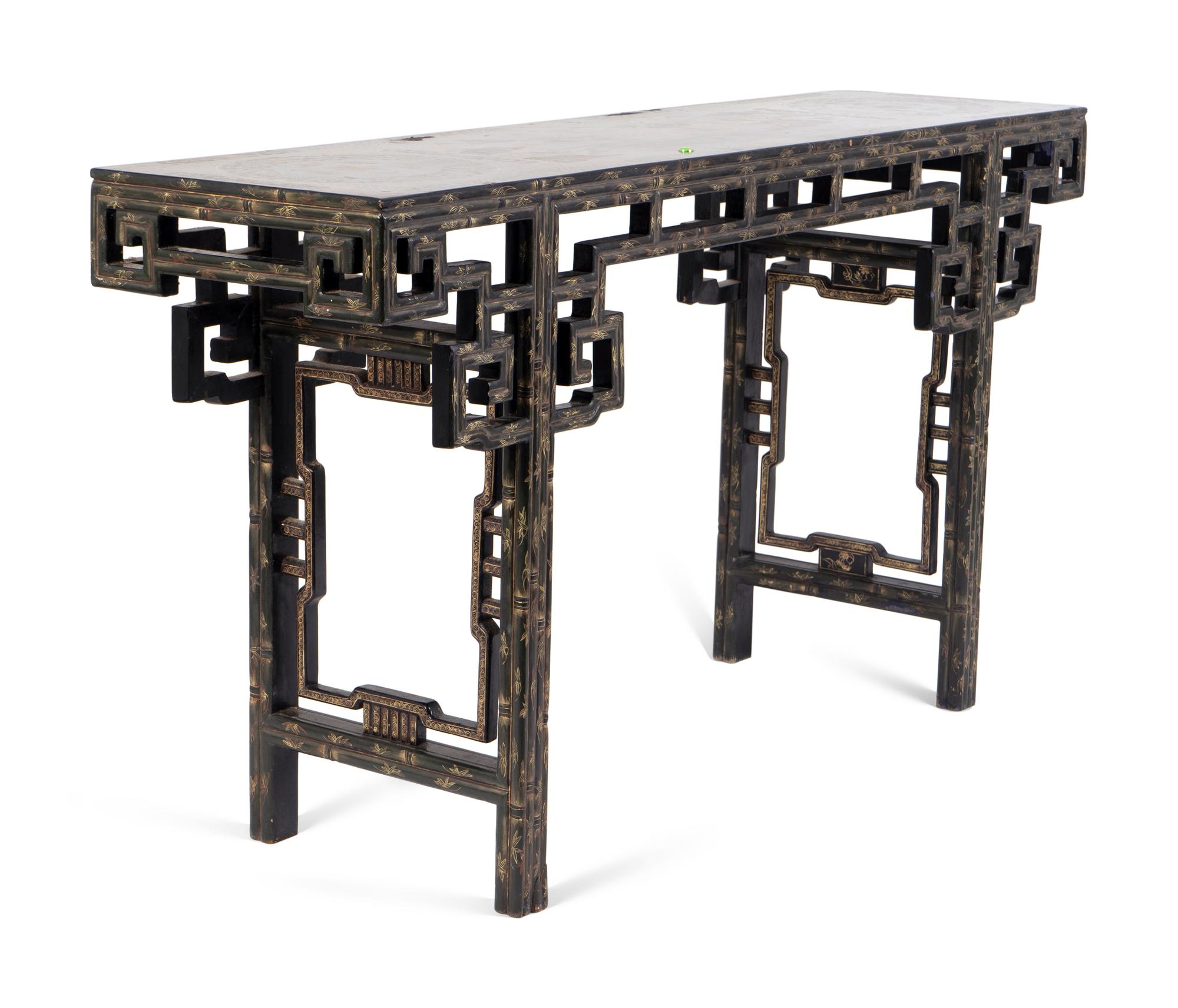 A Chinese Green Lacquer and Parcel Gilt Altar Table — 20TH CENTURY