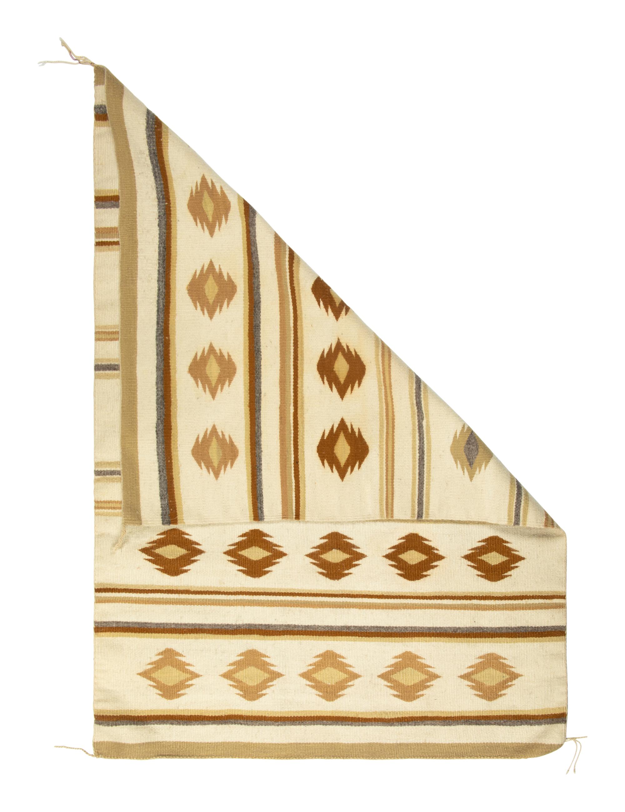 Navajo Wide Ruins Weaving / Rug