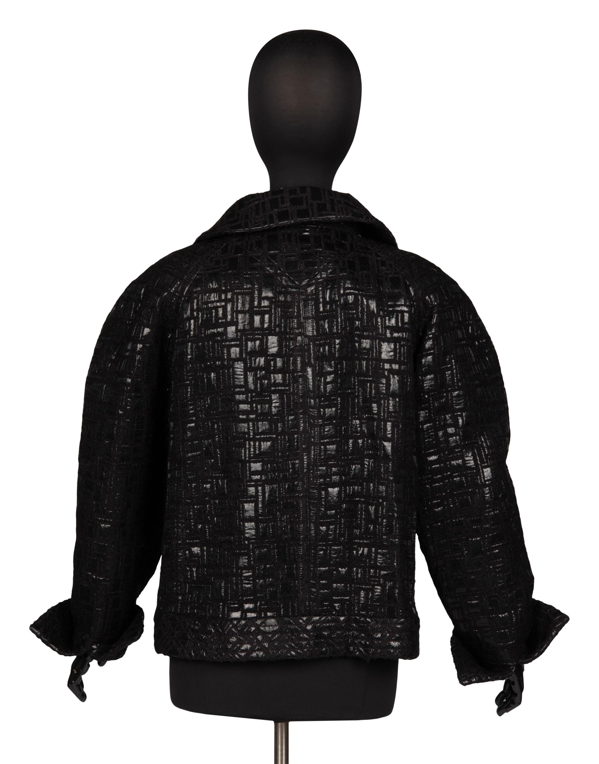 EXCEPTIONAL CHANEL, BLACK LAMÉ TWEED JACKET