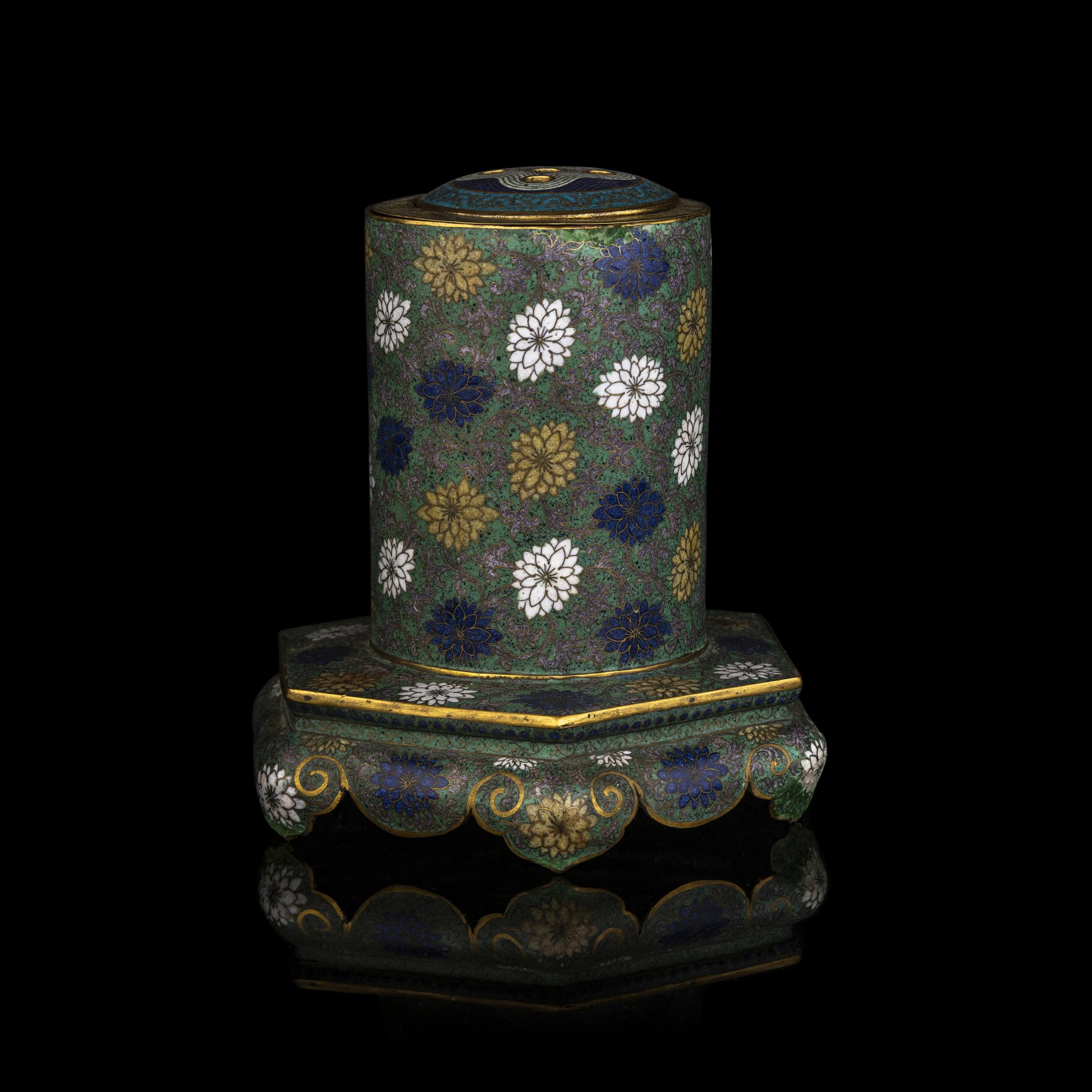 A Chinese Cloisonné Enamel Flower Holder, Huacha