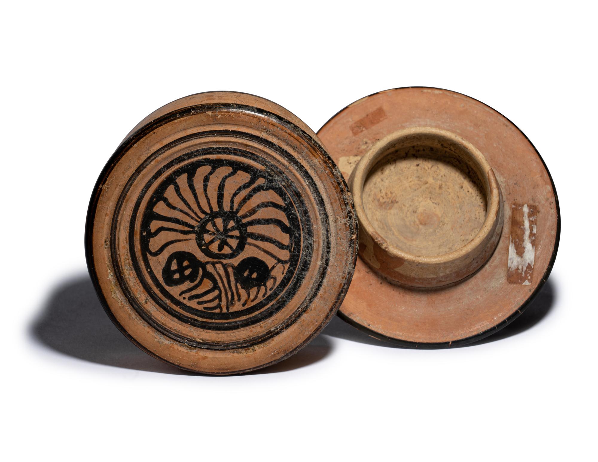An Apulian Lidded Pyxis