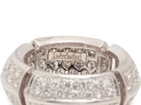 WHITE GOLD AND DIAMOND RING