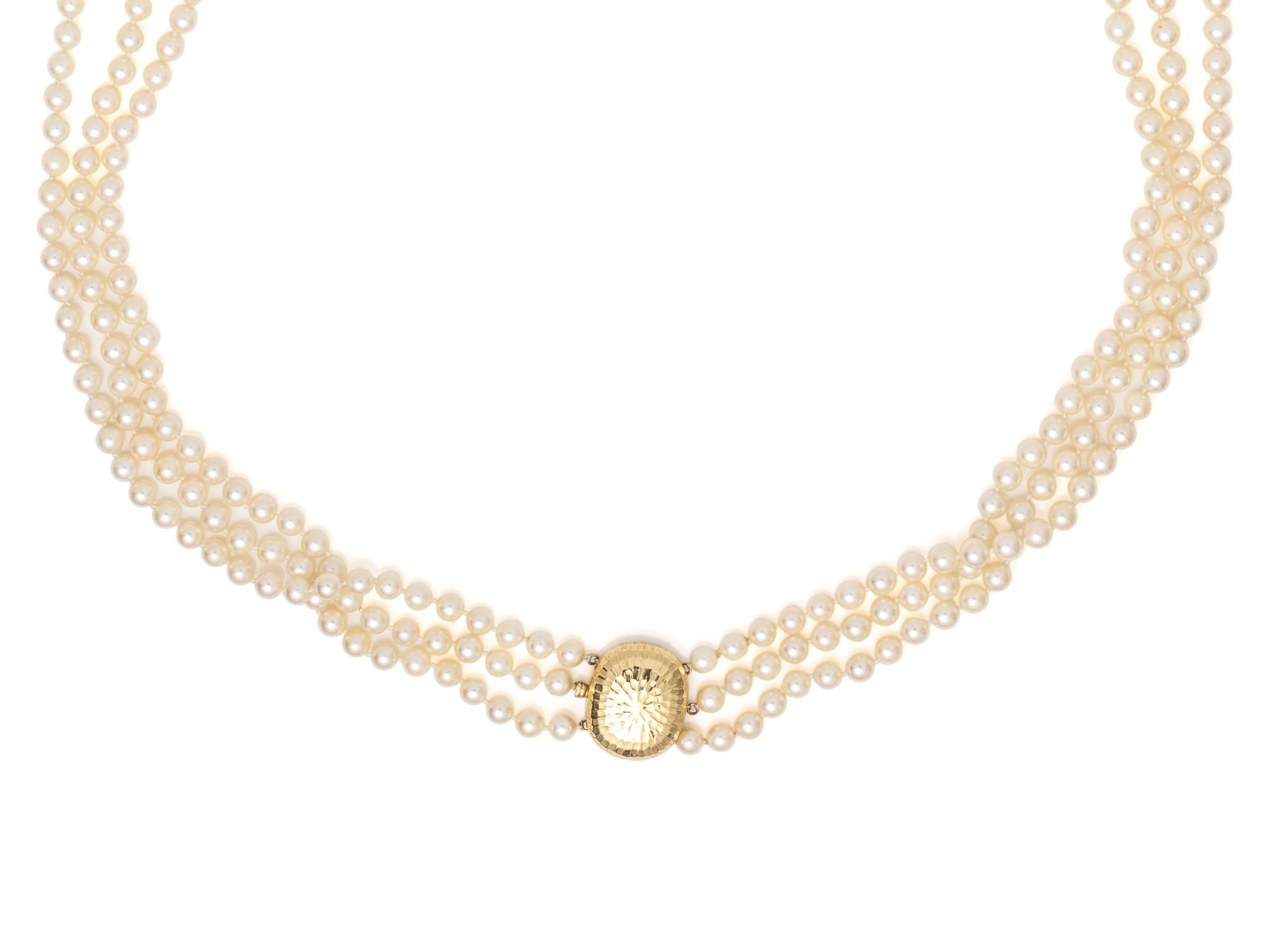 CULTURED PEARL NECKLACE