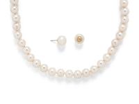 CULTURED PEARL NECKLACE AND EARRINGS