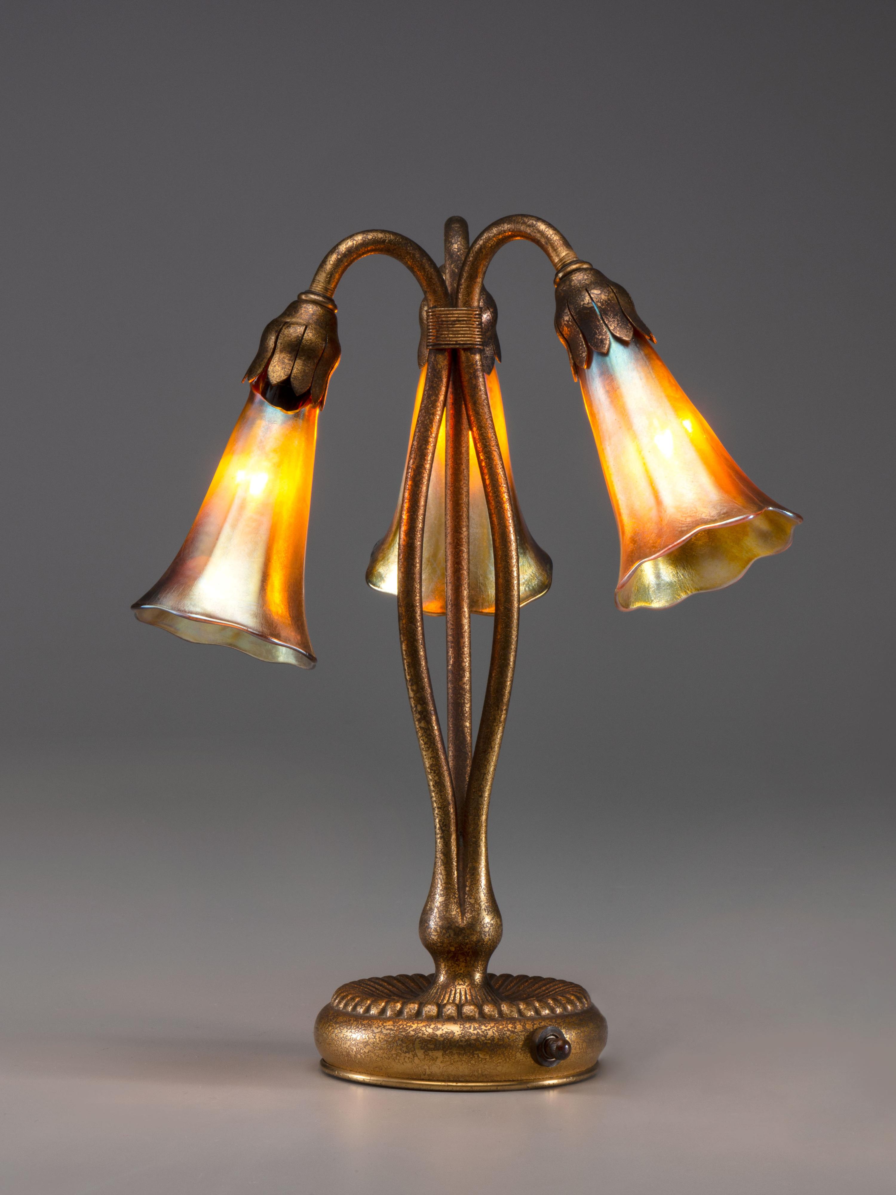 Three-Light Lily Lamp