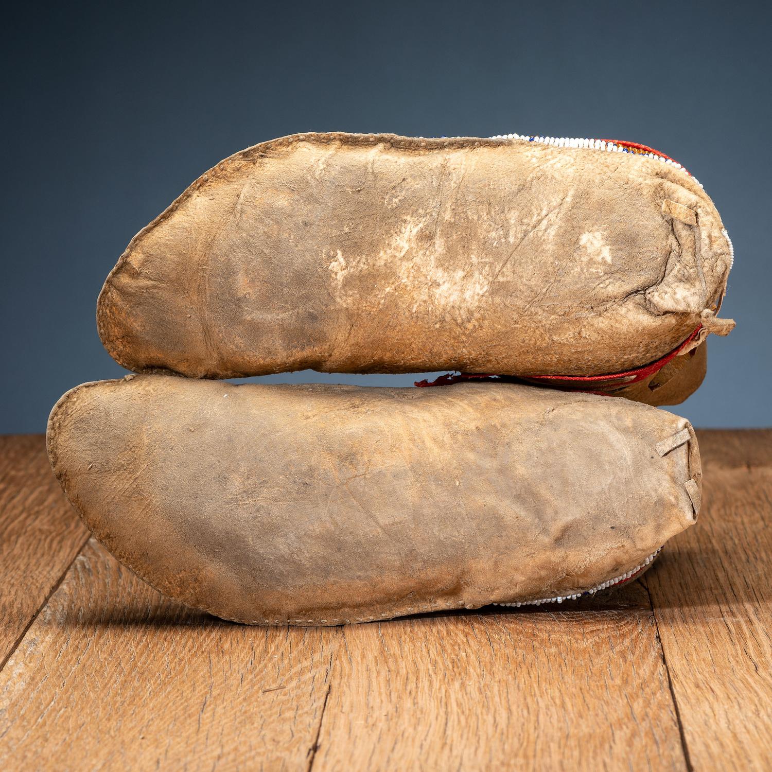 Northern Plains Buffalo Soft-Soled Moccasins