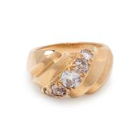YELLOW GOLD, DIAMOND AND COLORED DIAMOND RING