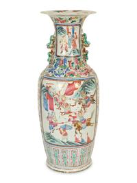 A Large Chinese Famille Rose Porcelain Vase