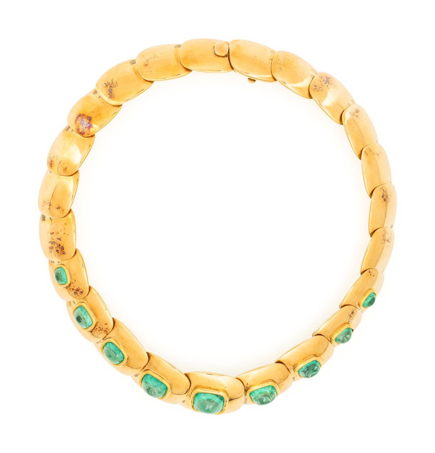 POIRAY, YELLOW GOLD AND EMERALD NECKLACE