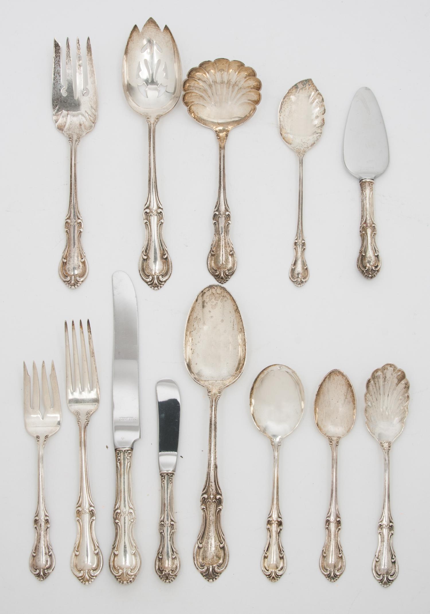 An American Sterling Silver Flatware Service, International Silver Co., Joan of Arc pattern, comprising: 11 dinner knives 8 dinner fork