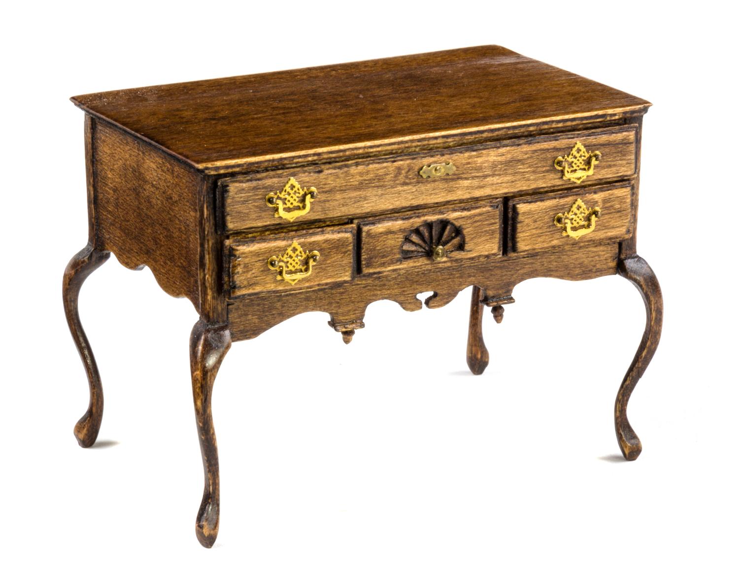 A Queen Anne Style Lowboy — Cliff Haas, December 1984