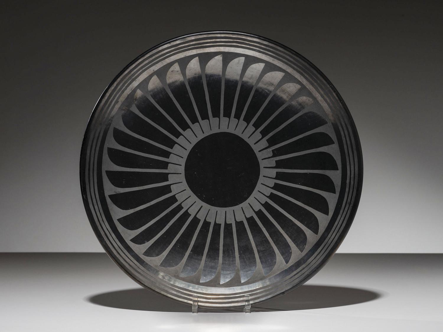 Blackware Pottery Charger, with Repeating Feathers 1924-1943