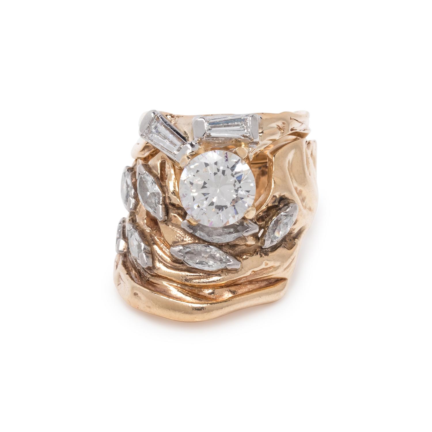 YELLOW GOLD AND DIAMOND RING SET