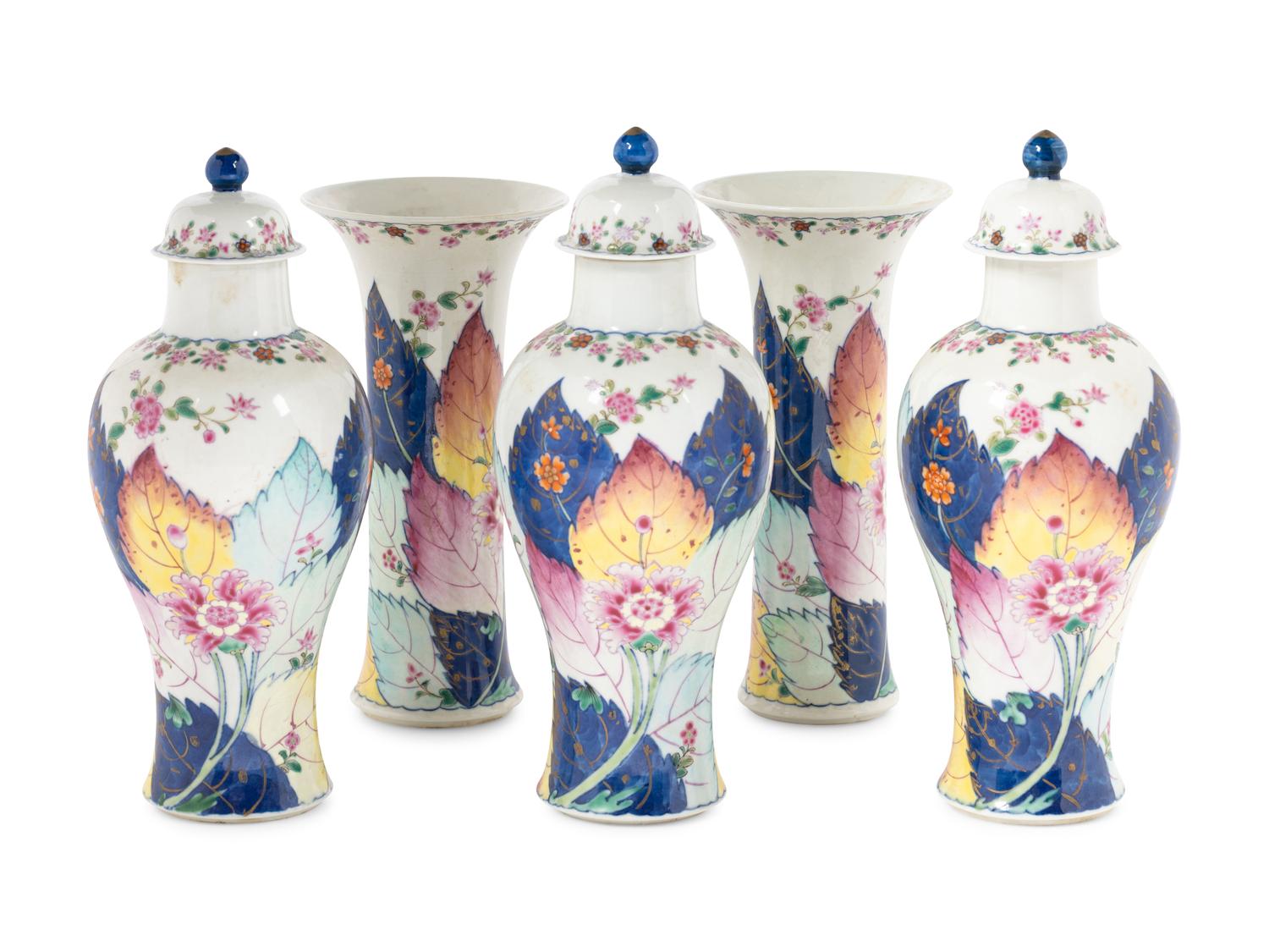 A Chinese Export Tobacco Leaf Porcelain Five-Piece Garniture
