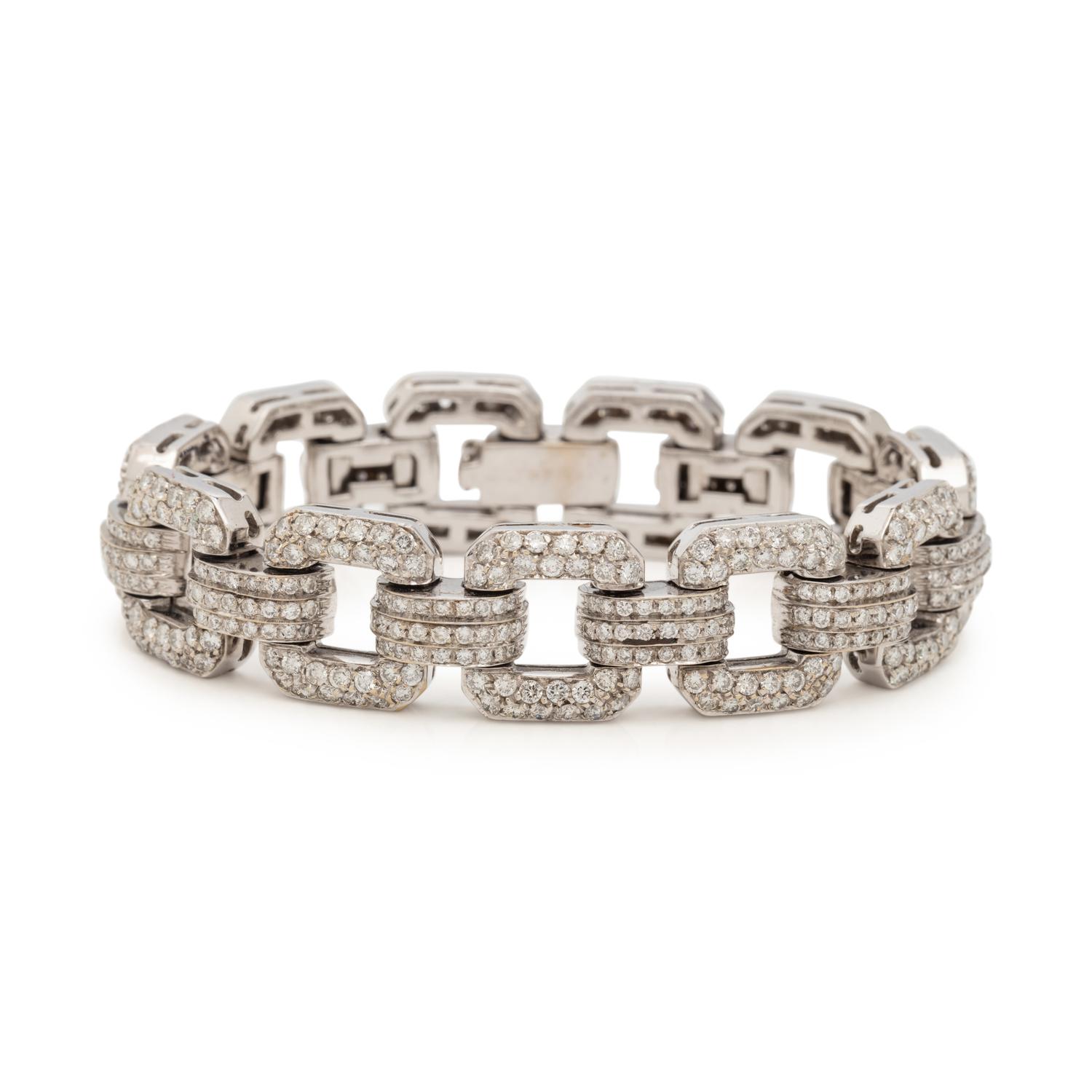 WHITE GOLD AND DIAMOND BRACELET