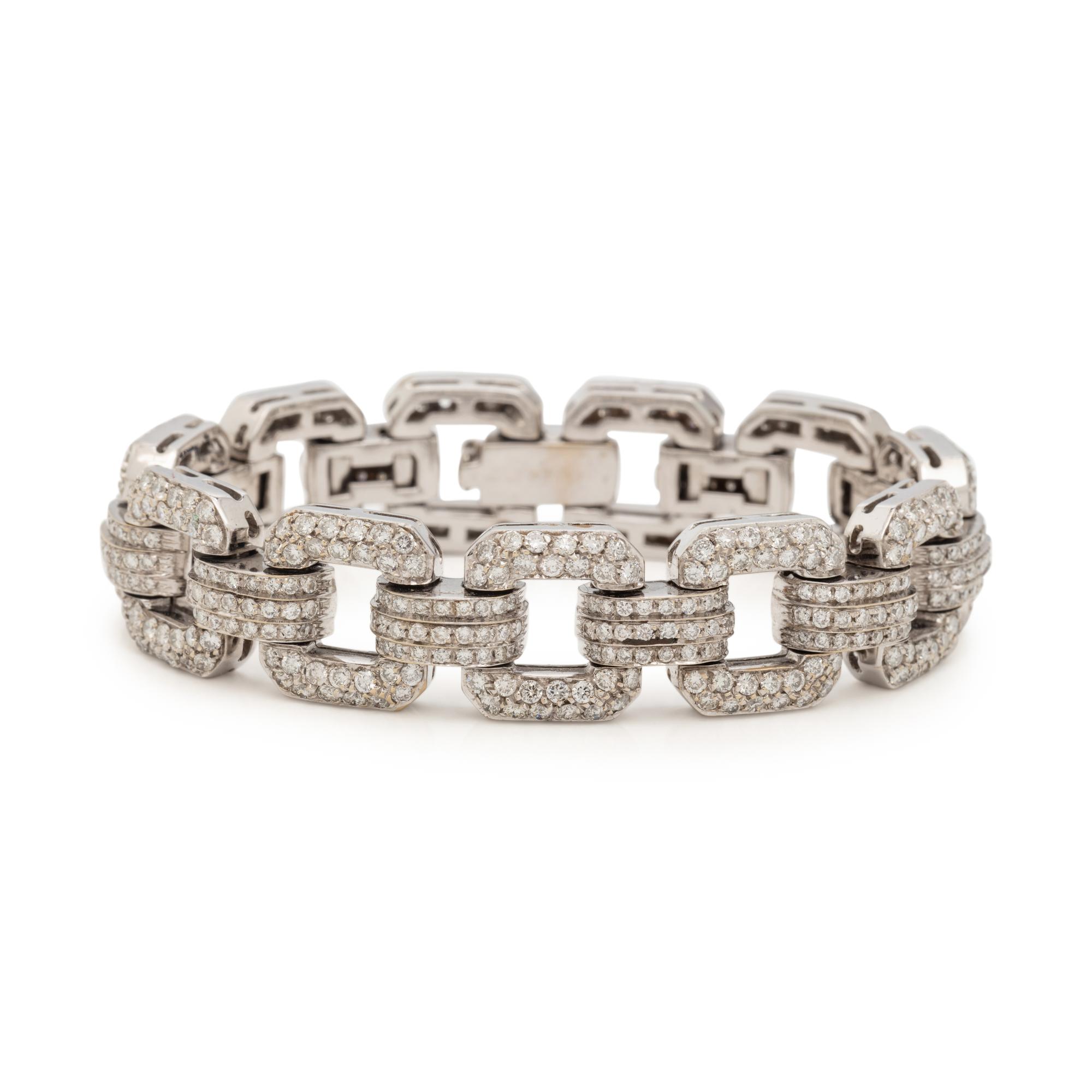 WHITE GOLD AND DIAMOND BRACELET