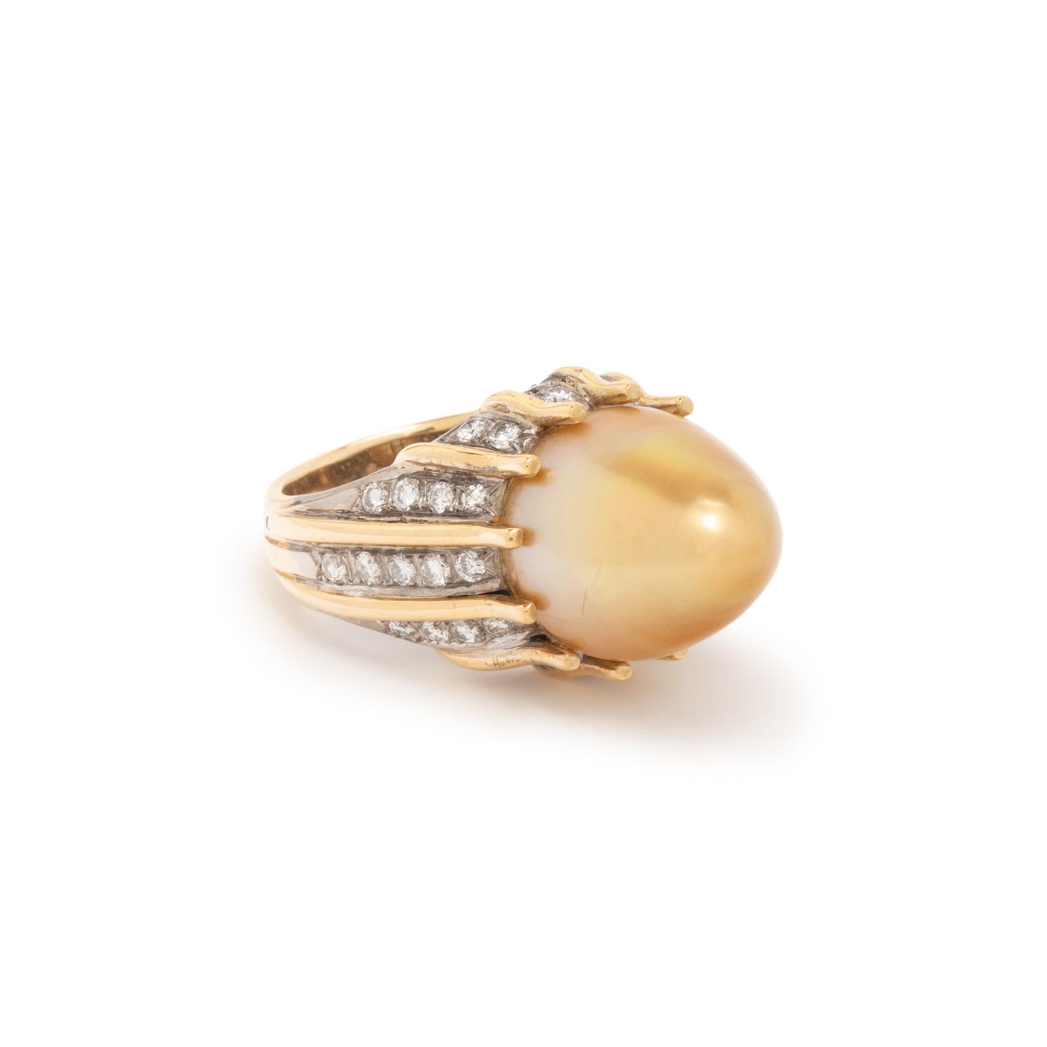 BAROQUE CULTURED PEARL AND DIAMOND RING