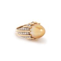 BAROQUE CULTURED PEARL AND DIAMOND RING