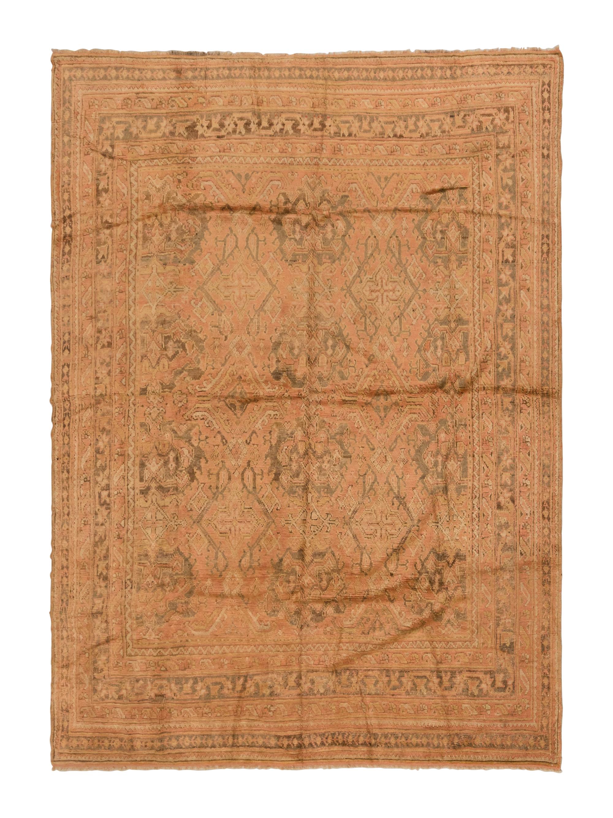 An Oushak Carpet