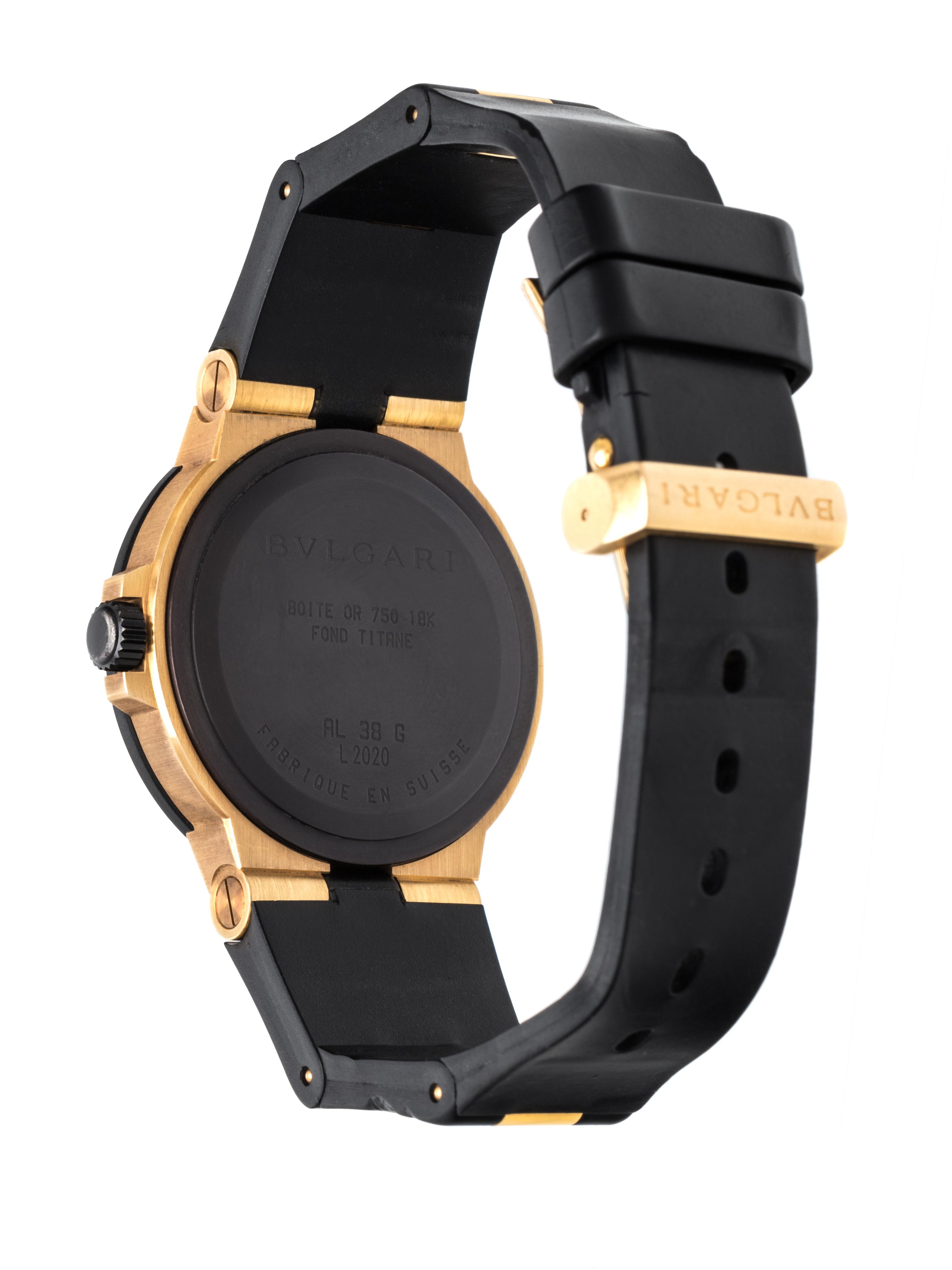 BVLGARI, 18K YELLOW GOLD, TITANIUM AND RUBBER REF. AL 38 G 'DIAGONO' WRISTWATCH