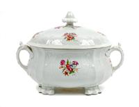 A Coalport Porcelain Tureen Width 12 1/2 inches. — 19TH CENTURY