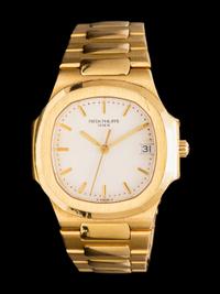 PATEK PHILIPPE, REF. 3900/1 18K YELLOW GOLD 'NAUTILUS' WATCH