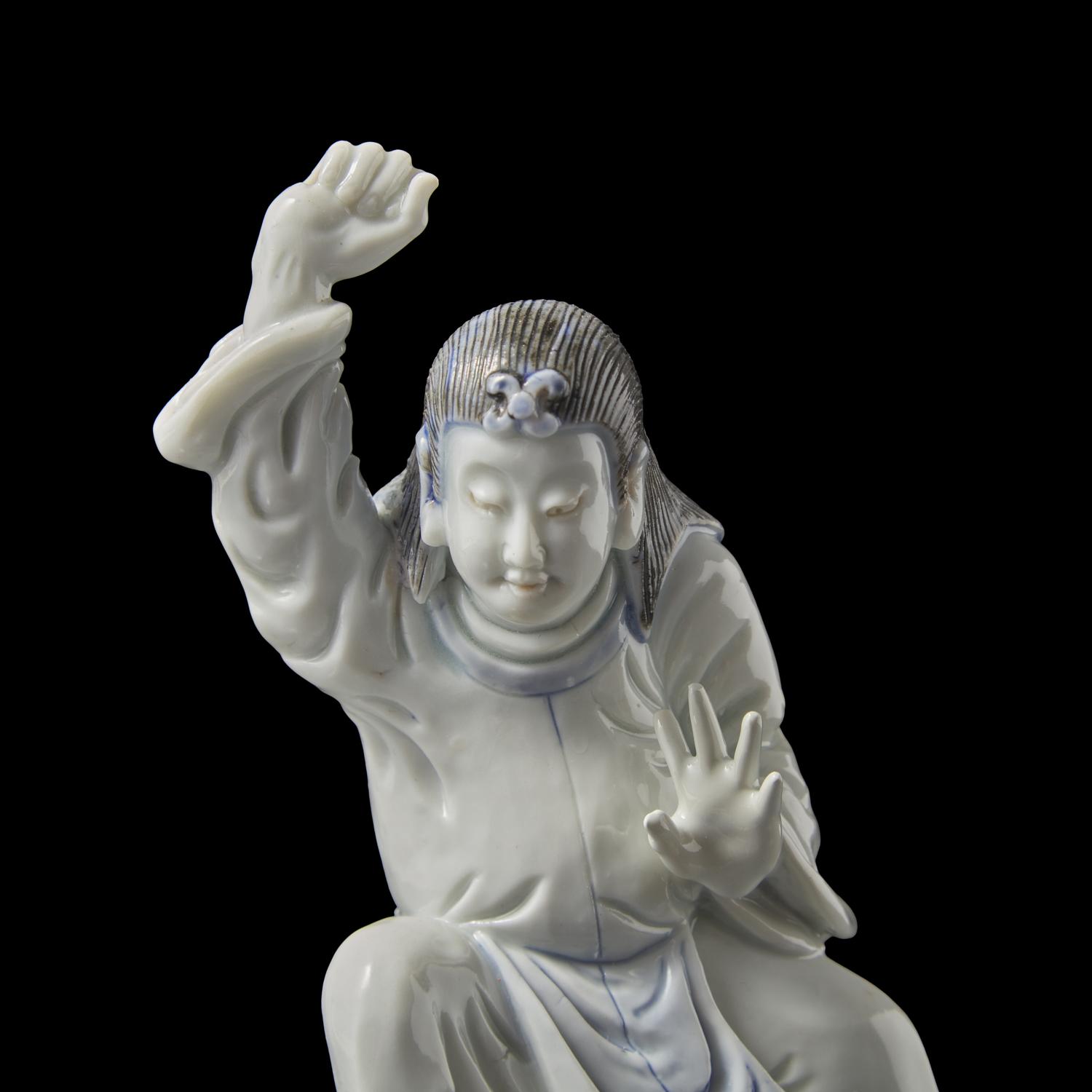 An Unusual Japanese Hirado Porcelain Okimono of Susa-no-o Slaying the Eight-Headed Dragon 日本明治時代 平戶燒九頭龍大神像