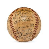 A 1948 Cincinnati Reds Team Signed Autograph Baseball