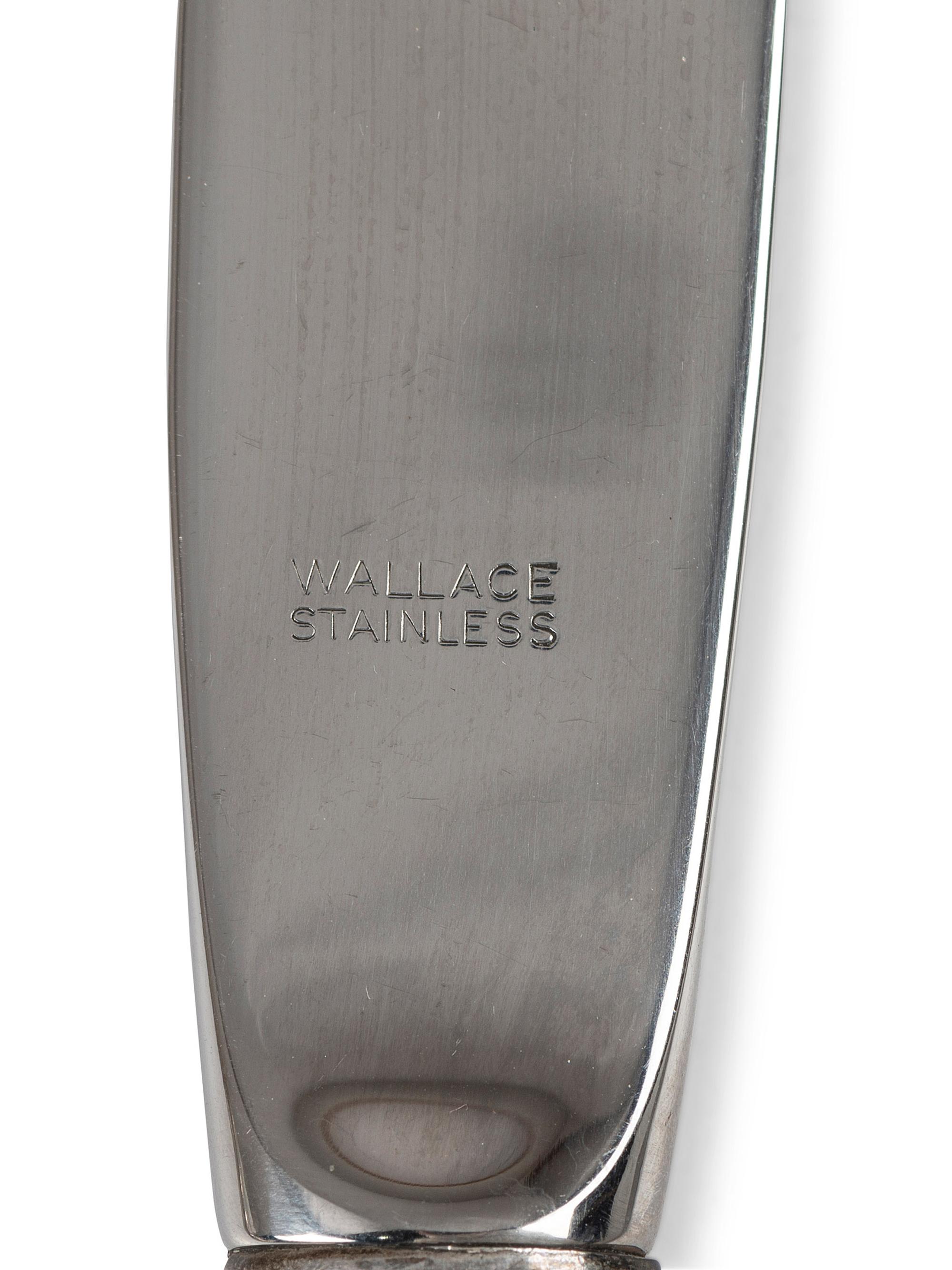 A Wallace 'Grand Baroque' Silver Flatware Service