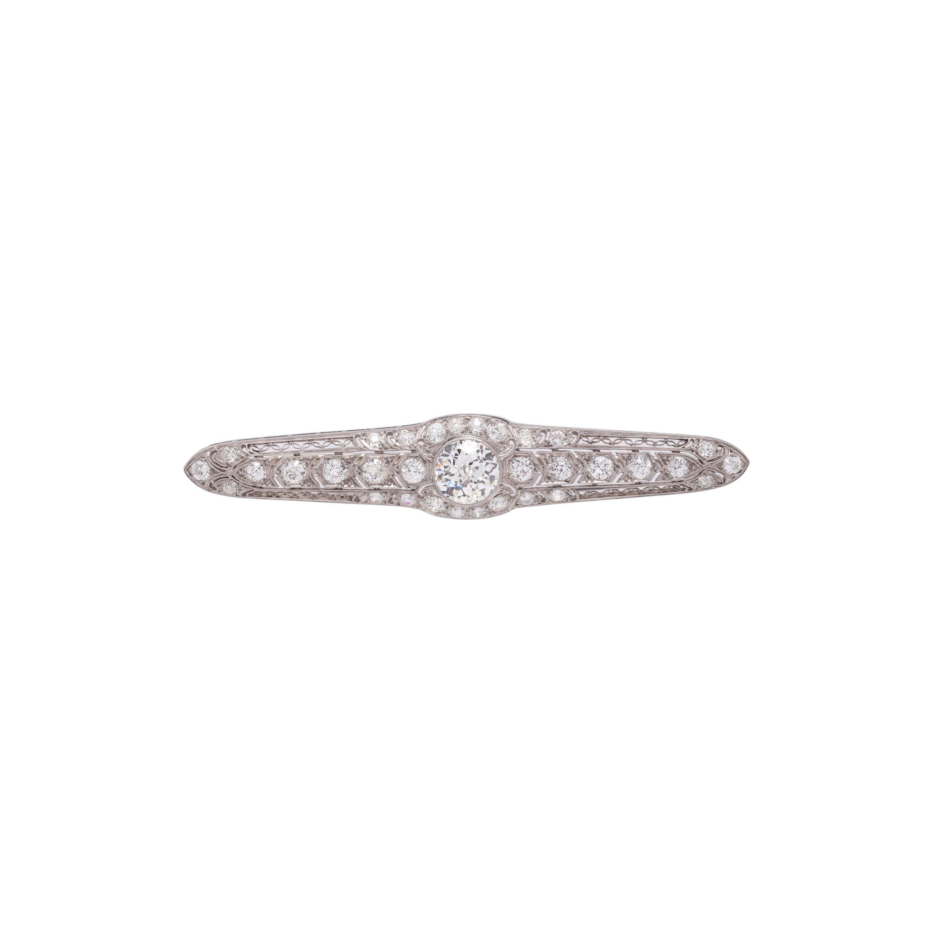 ART DECO, DIAMOND BROOCH