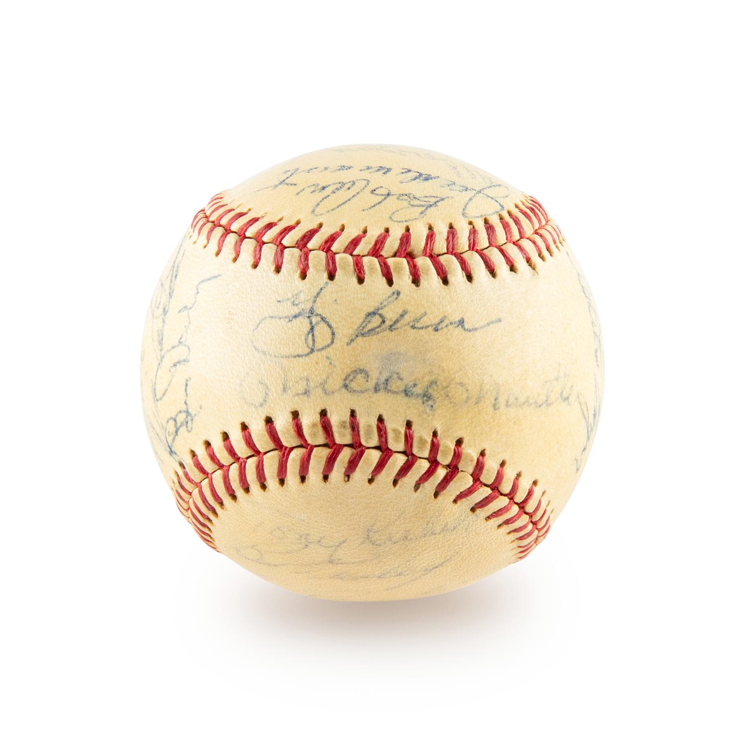 A 1961 New York Yankees Team Signed Autograph Baseball Including Roger Maris (Beckett Authentication Services) - 25 Signatures