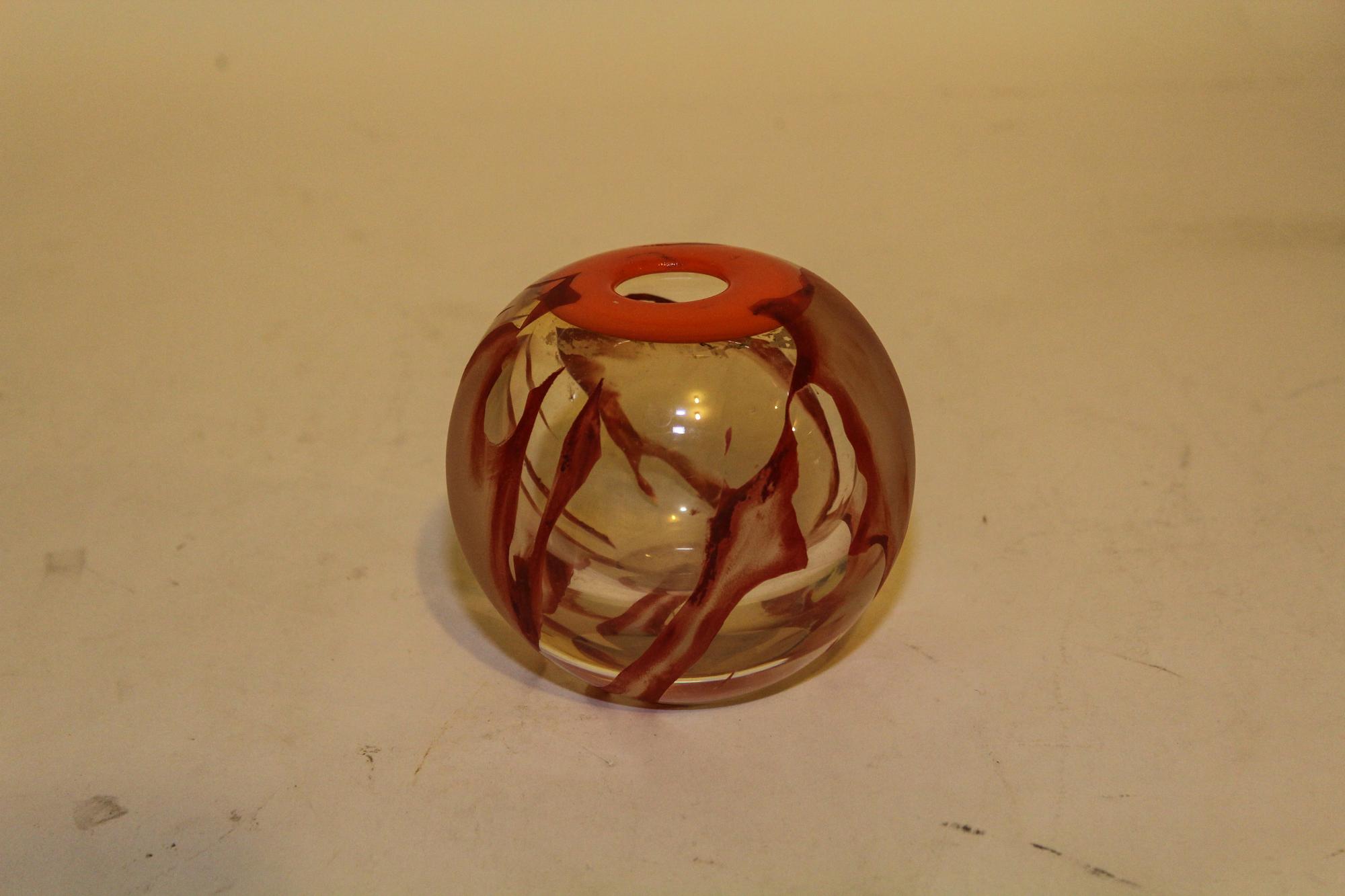 A Studio Glass Vase Height 4 inches. — LATE 20TH CENTURY
