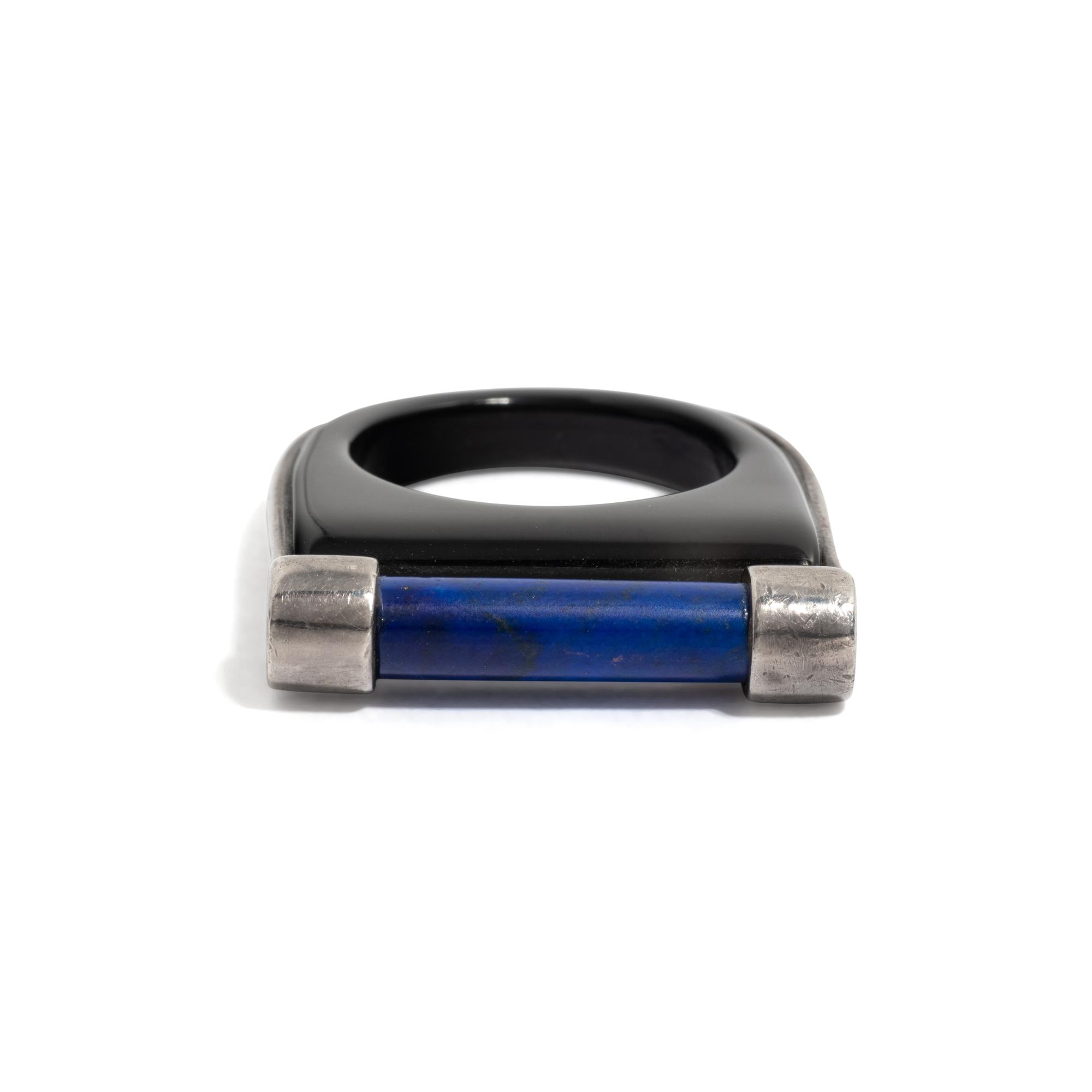 ART MODERNE, SILVER AND LAPIS RING