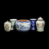 Five Chinese and Japanese Porcelain Vessels, the Chinese Qing Dynasty
