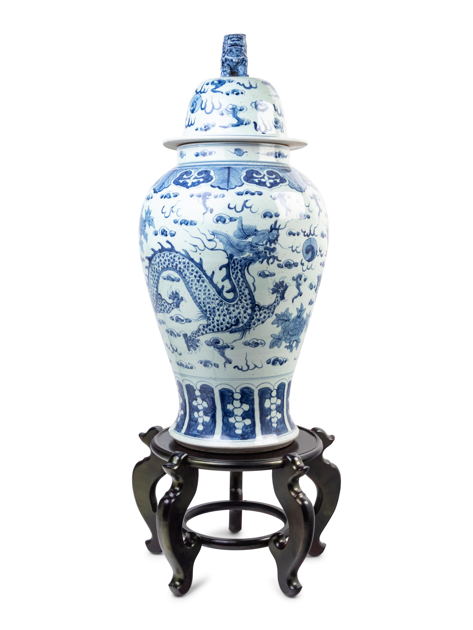 A Large Chinese Blue and White Porcelain Jar